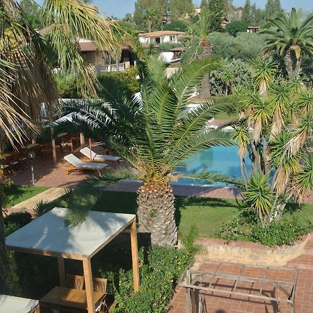 סן לאונה Villa Carlotta Resort מראה חיצוני תמונה
